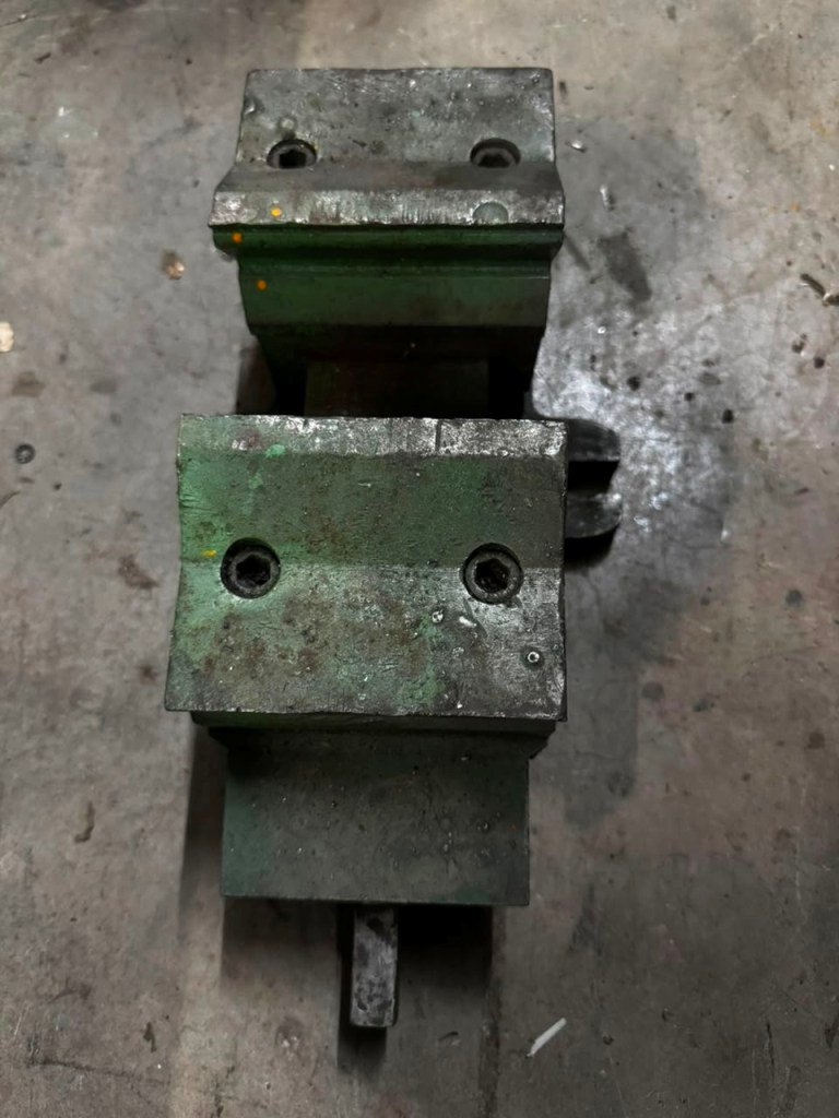 Heavy Duty Vice 150mm - Image 2