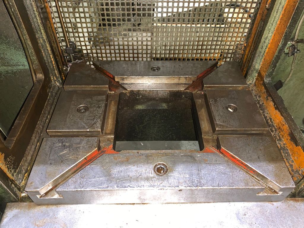 65 Tons Hydraulic Press - Image 3
