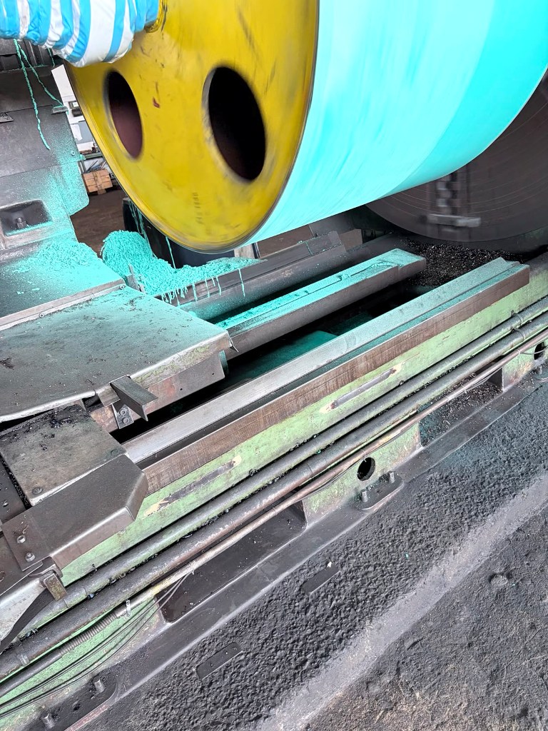 Heavy Lathe Machine 8000 x 2000mm - Image 5