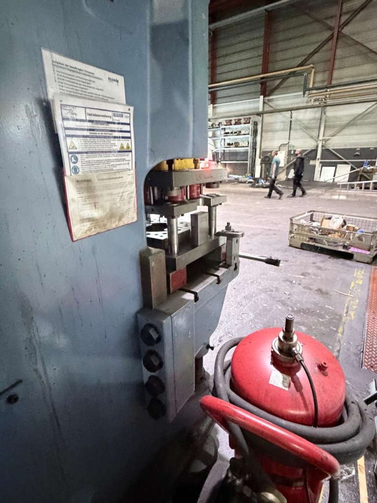 Eccentric Press 63 tons - Image 2