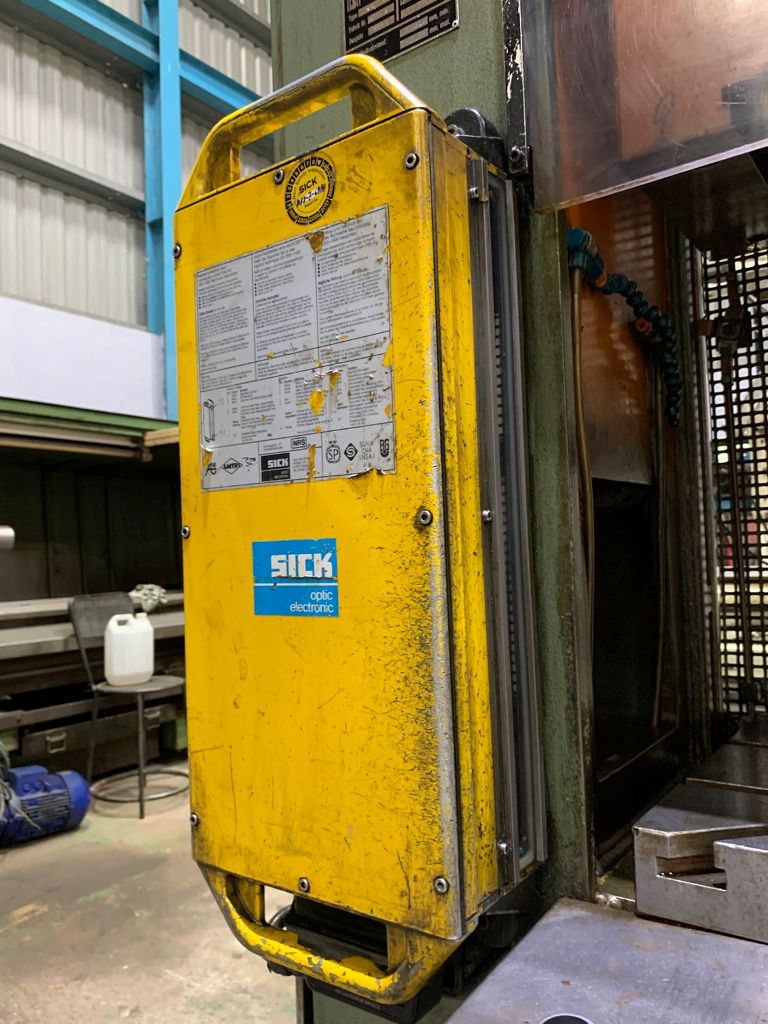 65 Tons Hydraulic Press - Image 11
