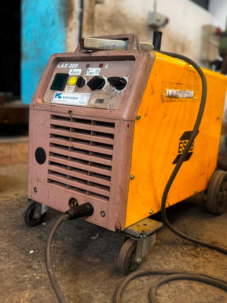 ESAB ARC Welding Machine LAX 320 - Image 3
