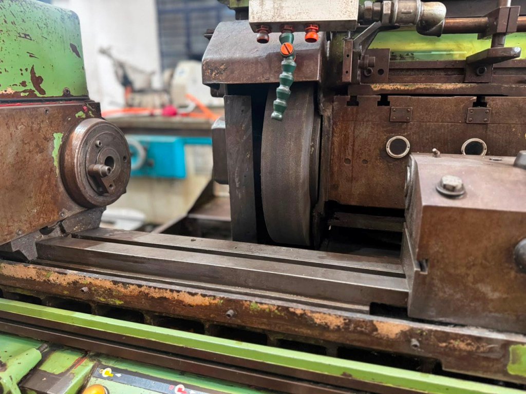 Cylindrical Grinding Karstens 1000 x 360mm - Image 8