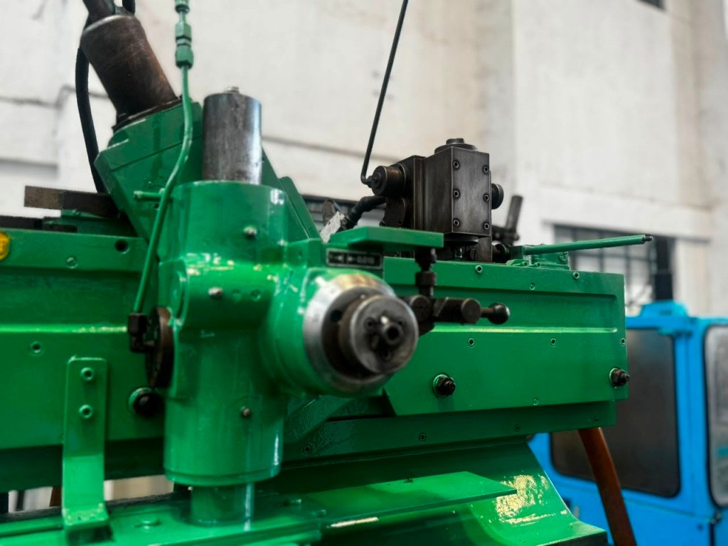 Cylindrical Grinding Karstens 1000 x 360mm - Image 9
