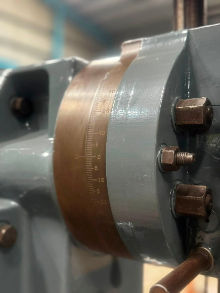 Universal Milling Rigiva 1200 x 300mm - Image 2
