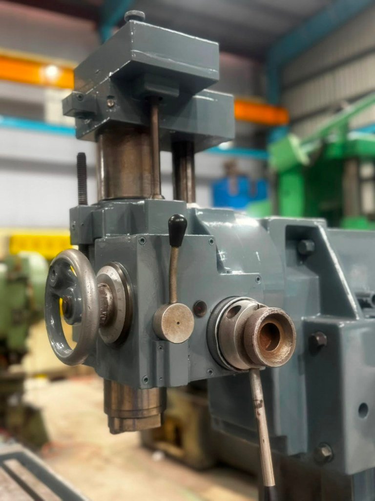Universal Milling Rigiva 1200 x 300mm - Image 3