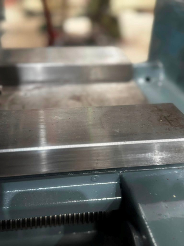 Universal Milling Rigiva 1200 x 300mm - Image 7