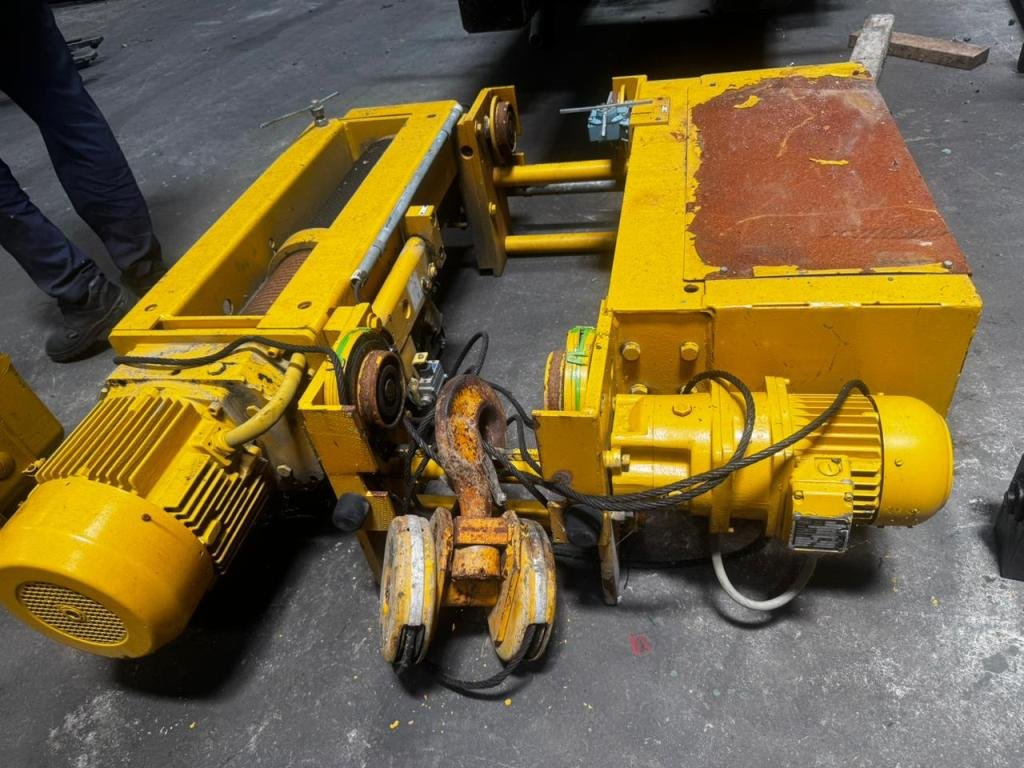 Crane Hoist STAHL 3.2 Tons - Image 2