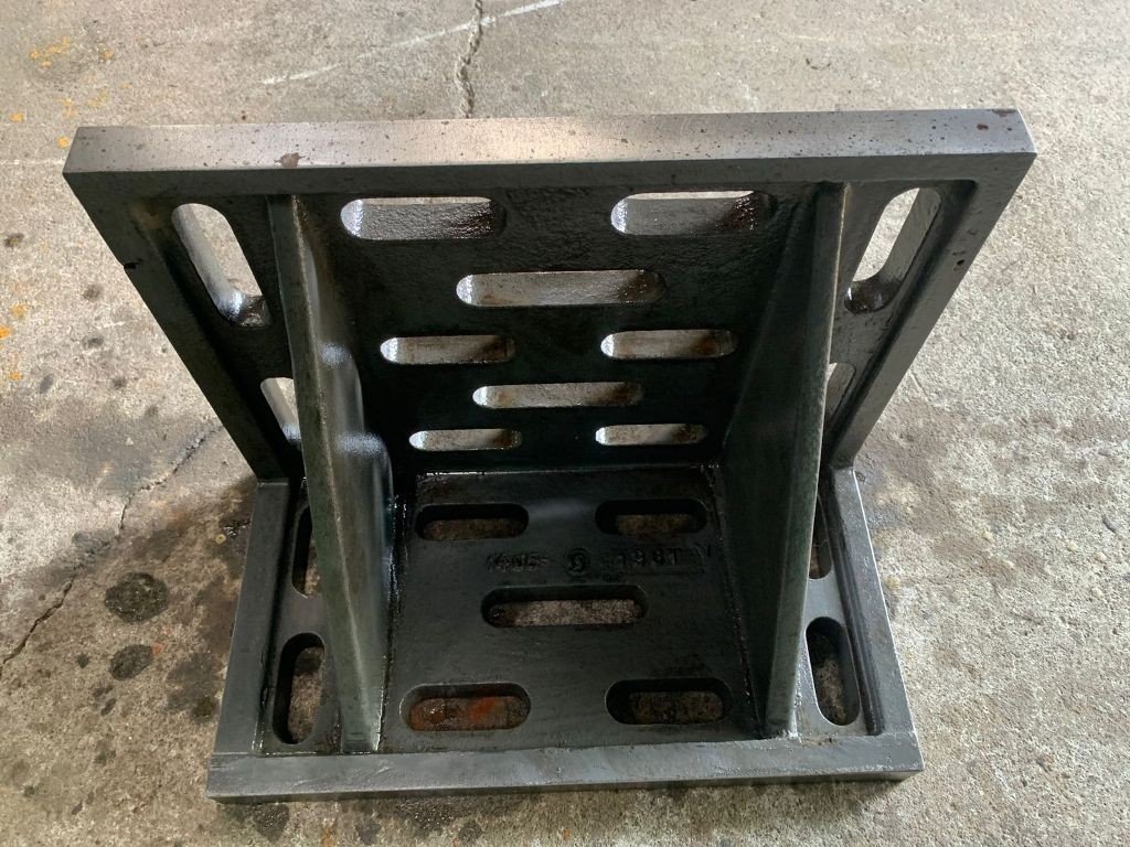 Angle Plate 400 x 230 x 300mm - Image 2