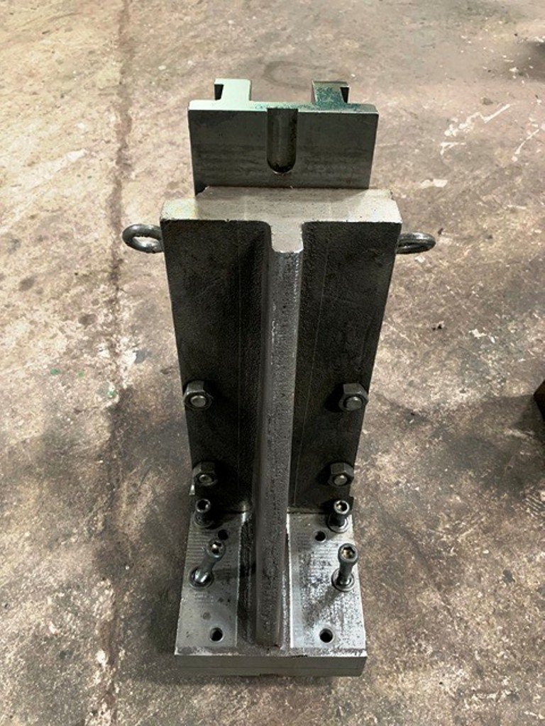 Angle Plate 200 x 200 x 400