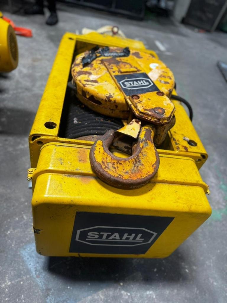 Crane Hoist STAHL 10 Tons 2001 - Image 3
