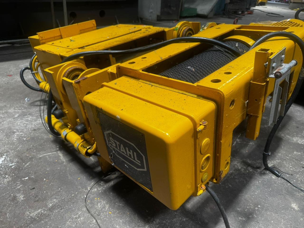 Crane Hoist STAHL 3.2 Tons - Image 5