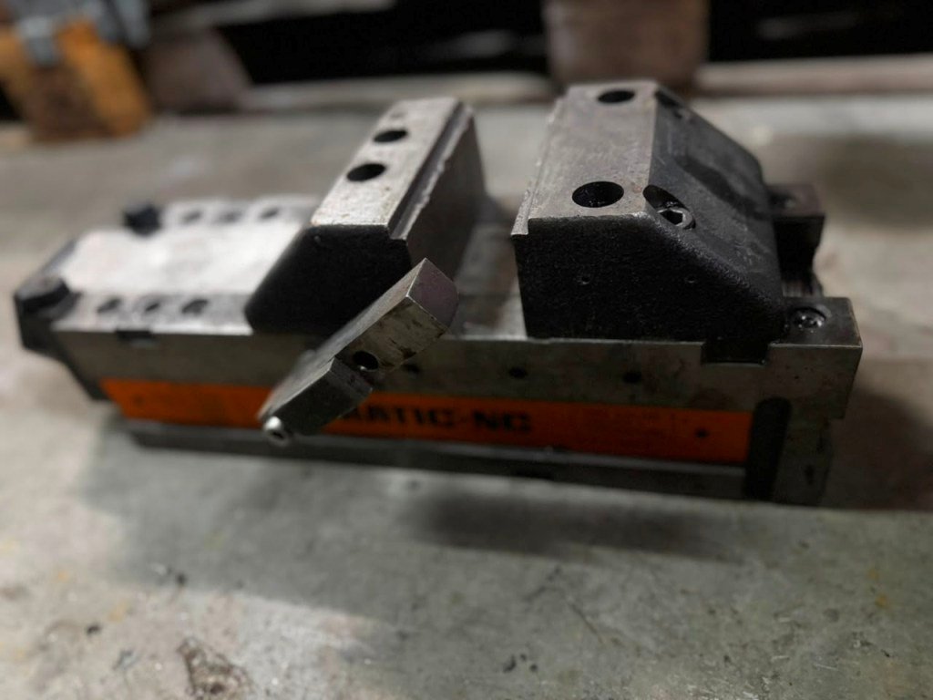 Heavy Duty Vice 155mm