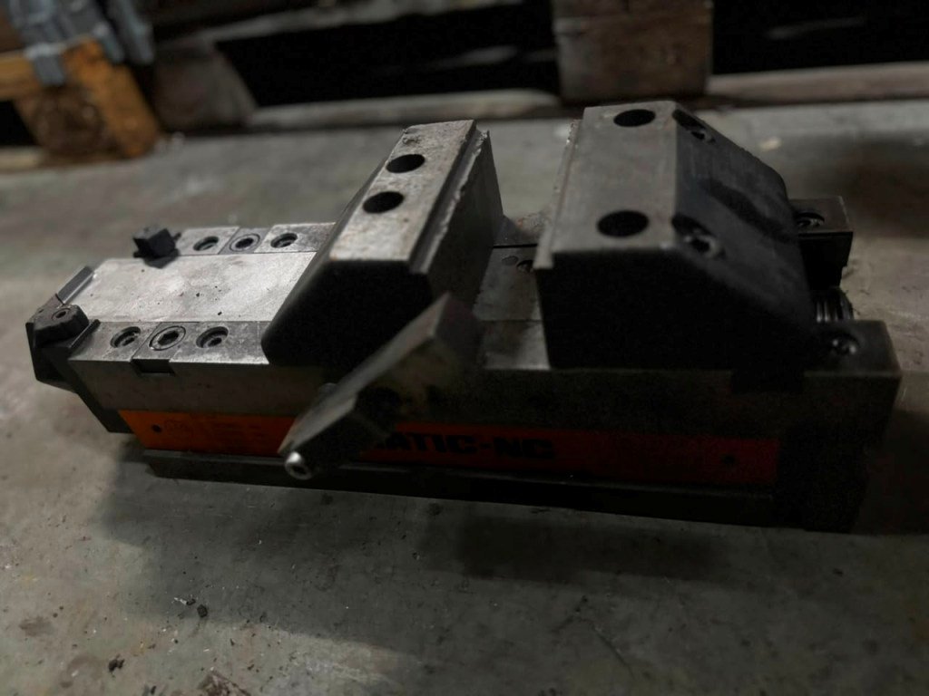 Heavy Duty Vice 155mm - Image 5