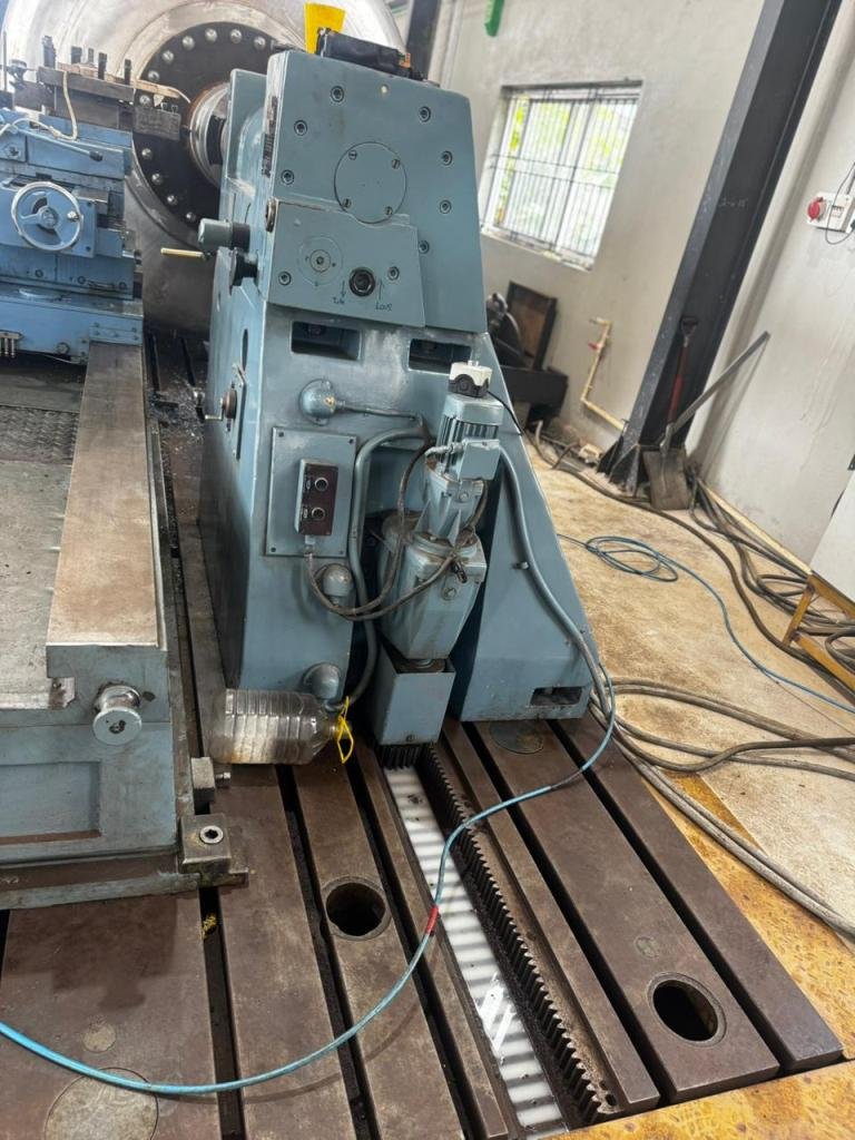 Heavy Duty Lathe 10000 x 2500mm - Image 2