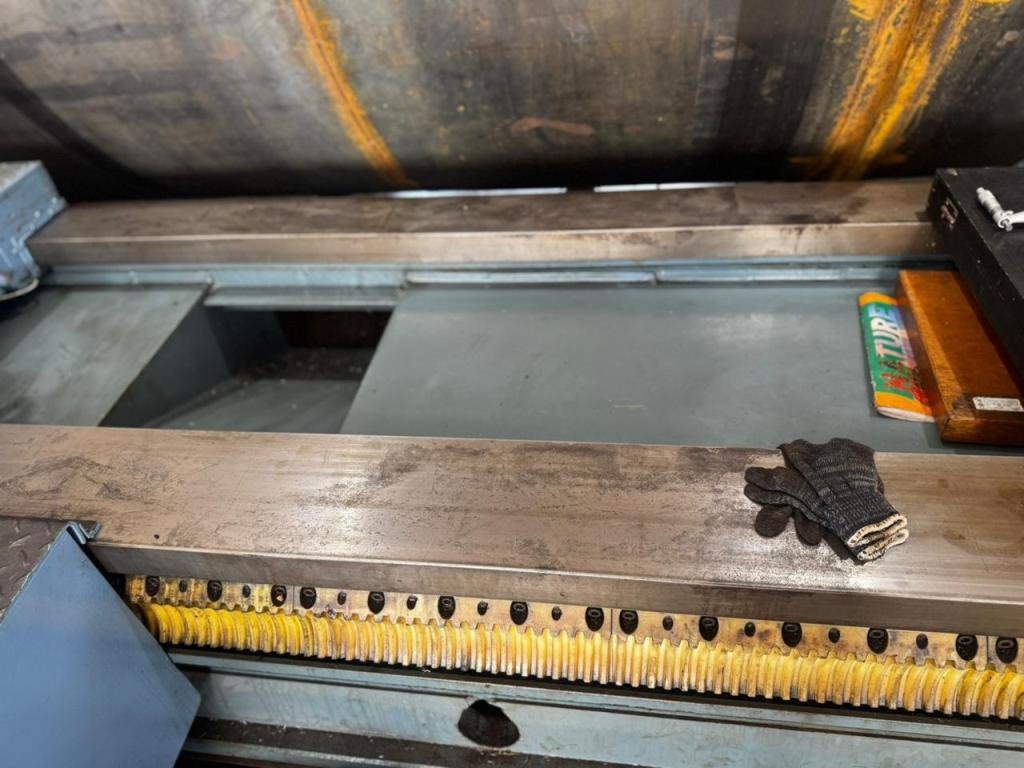 Heavy Duty Lathe 10000 x 2500mm - Image 6