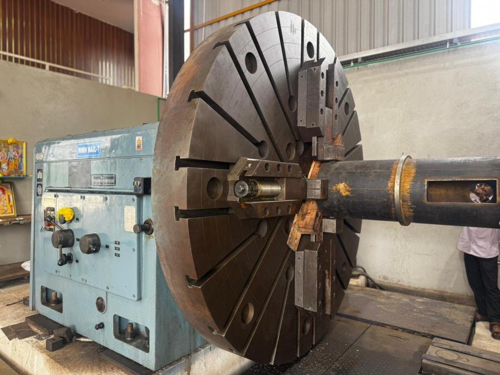 Heavy Duty Lathe 10000 x 2500mm - Image 8